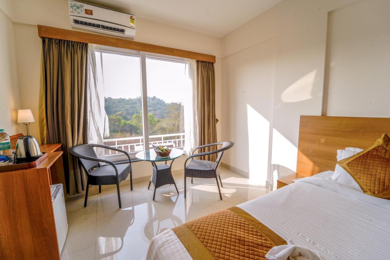 Hotel Wayfarer ปอร์โวริม ภายนอก รูปภาพ